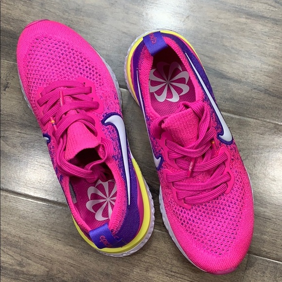 W NIKE EPIC REACT FLYKNIT 2 laser fuchsia/white - Picture 5 of 16